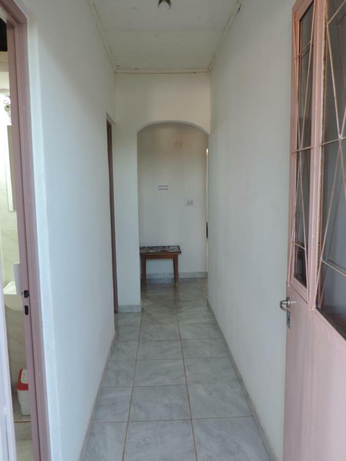 Habitaciones Panchita ปูแอร์โตอีกวาซู ภายนอก รูปภาพ
