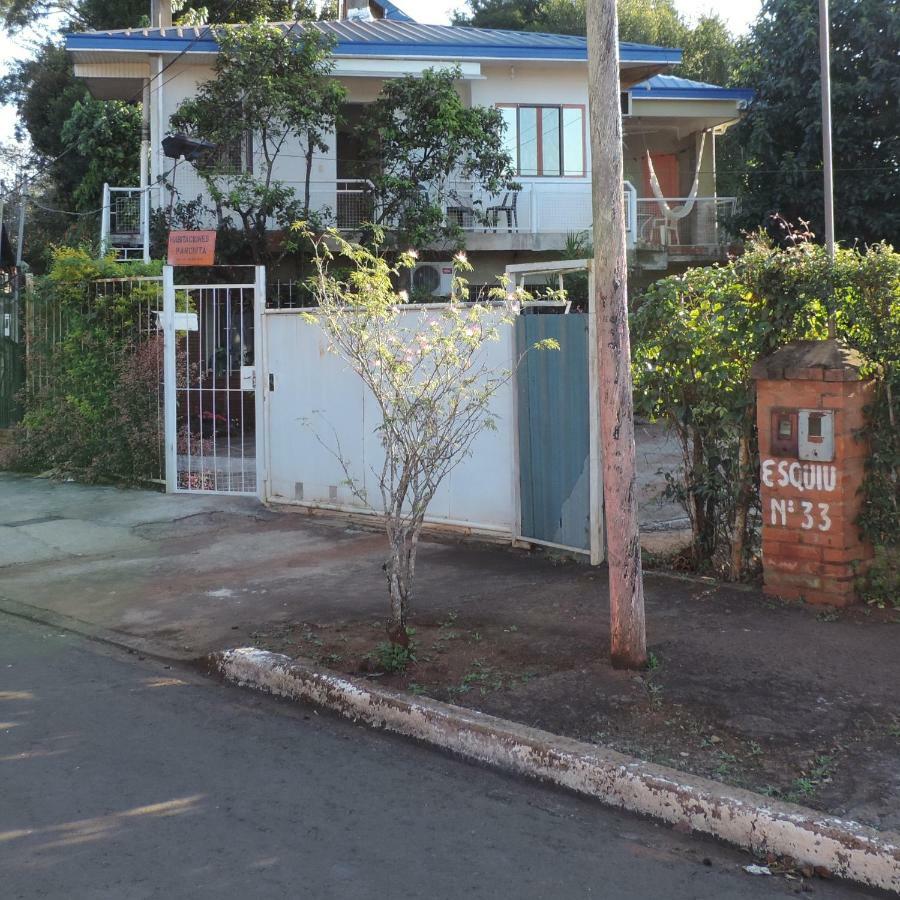 Habitaciones Panchita ปูแอร์โตอีกวาซู ภายนอก รูปภาพ